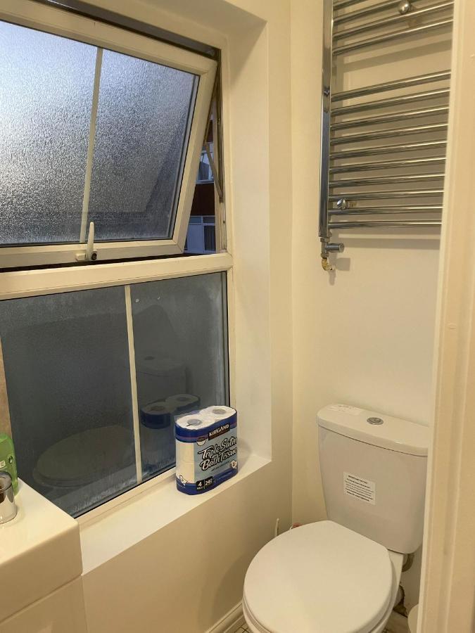 Luton Short Term Lets - Cardiff Road Διαμέρισμα Εξωτερικό φωτογραφία